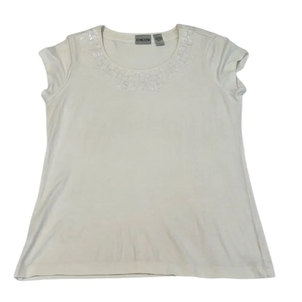 Chicos size O/S white embellished neckline short sleeve closet staple tshirt EUC